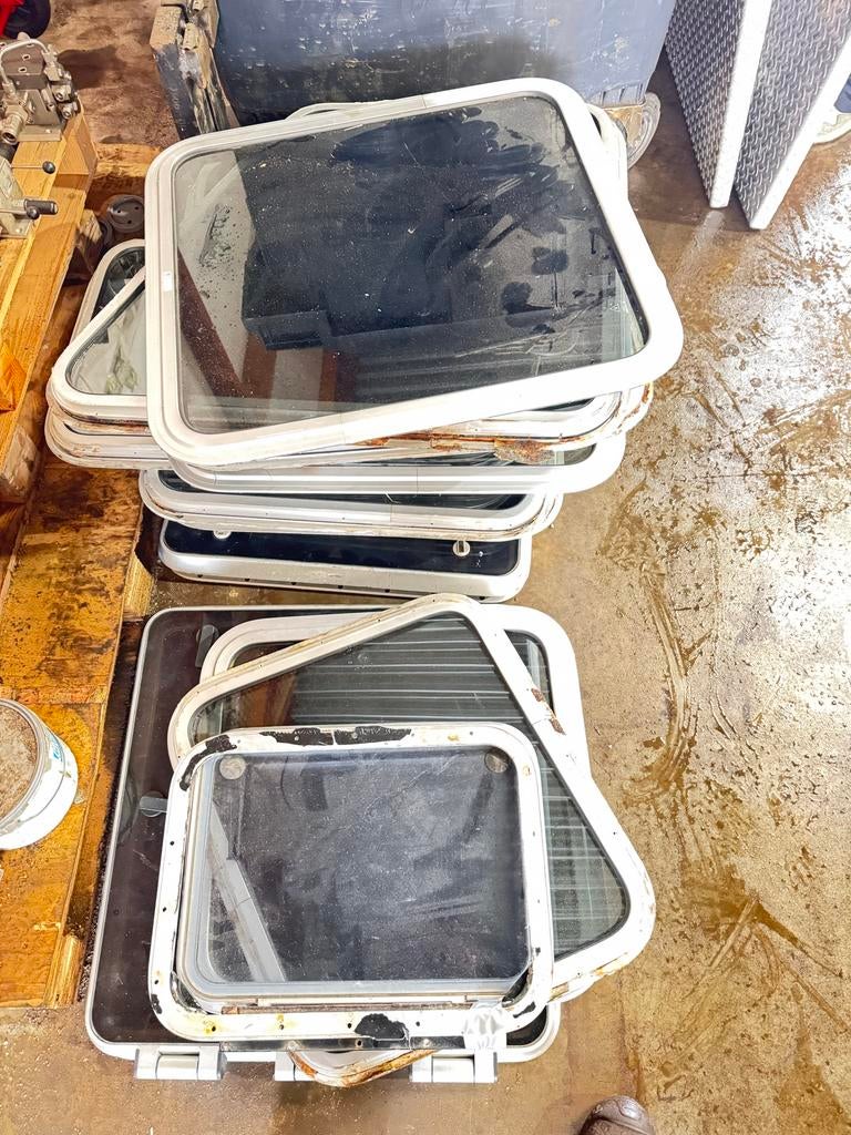 Geblindeerde scheepsramen in verschillende maten, Ophalen, Gebruikt, Overige typen, Zeilboot of Motorboot