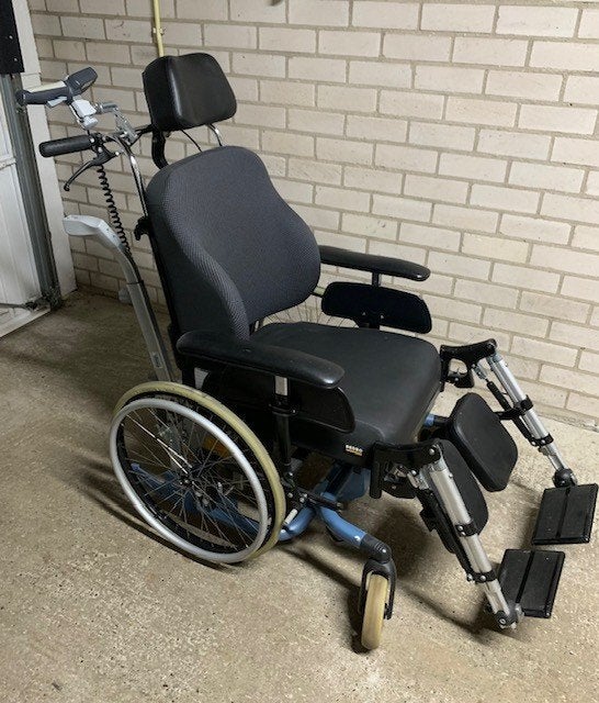 Luxe rolstoel met elektrische duwondersteuning, Ophalen, Gebruikt, Duwrolstoel