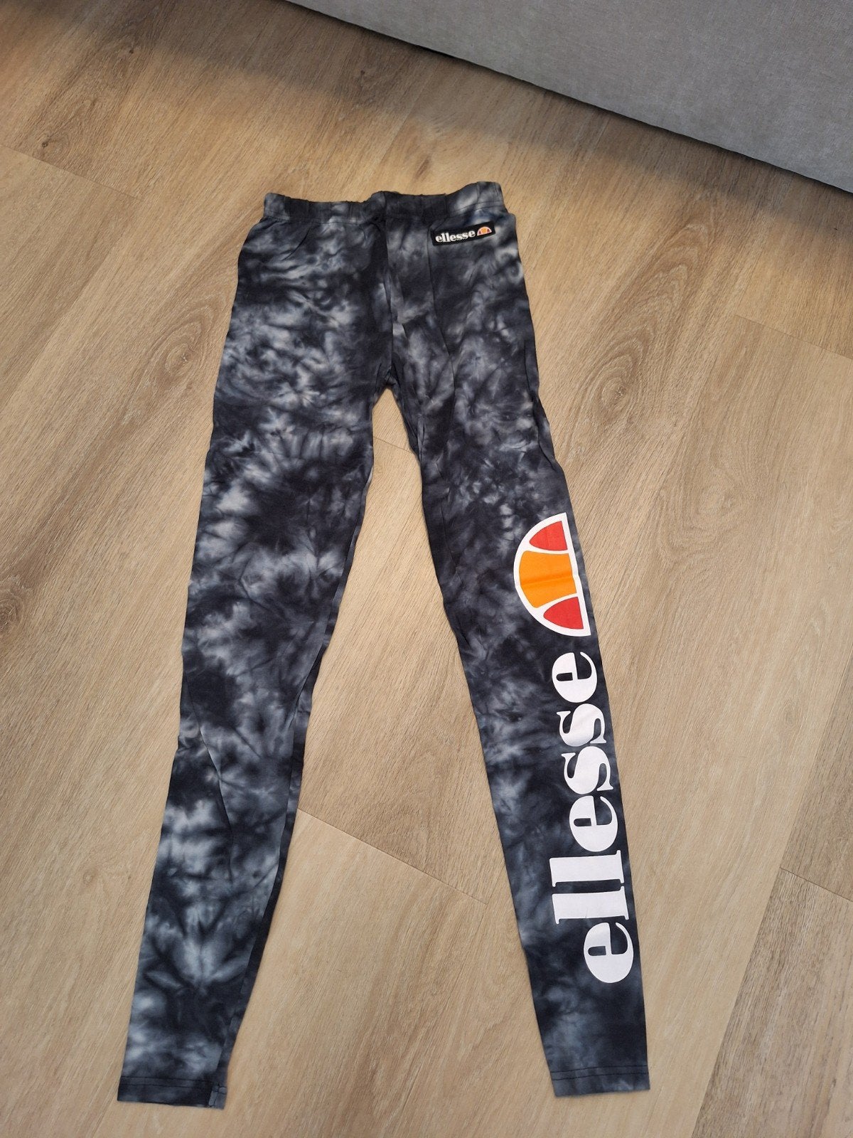Ellesse Tie-Dye Legging - Maat 36/38 (S), Legging, Maat 36/38 (S), Ellesse, Zo goed als nieuw