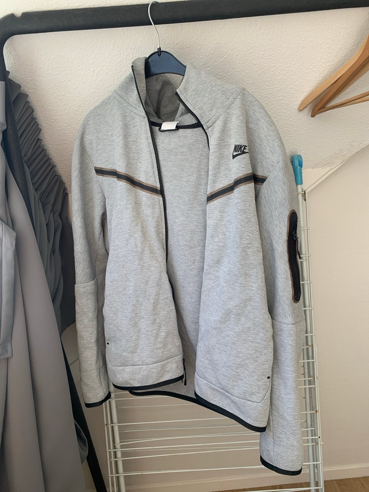 Nike Tech Fleece Vest Grijs, Ophalen of Verzenden, Gedragen