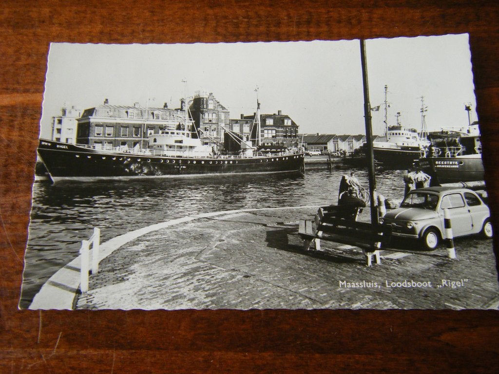 V42 - Maassluis - Loodsboot - Schip - Mooi/Oud, Ophalen of Verzenden, 1940 tot 1960, Zuid-Holland