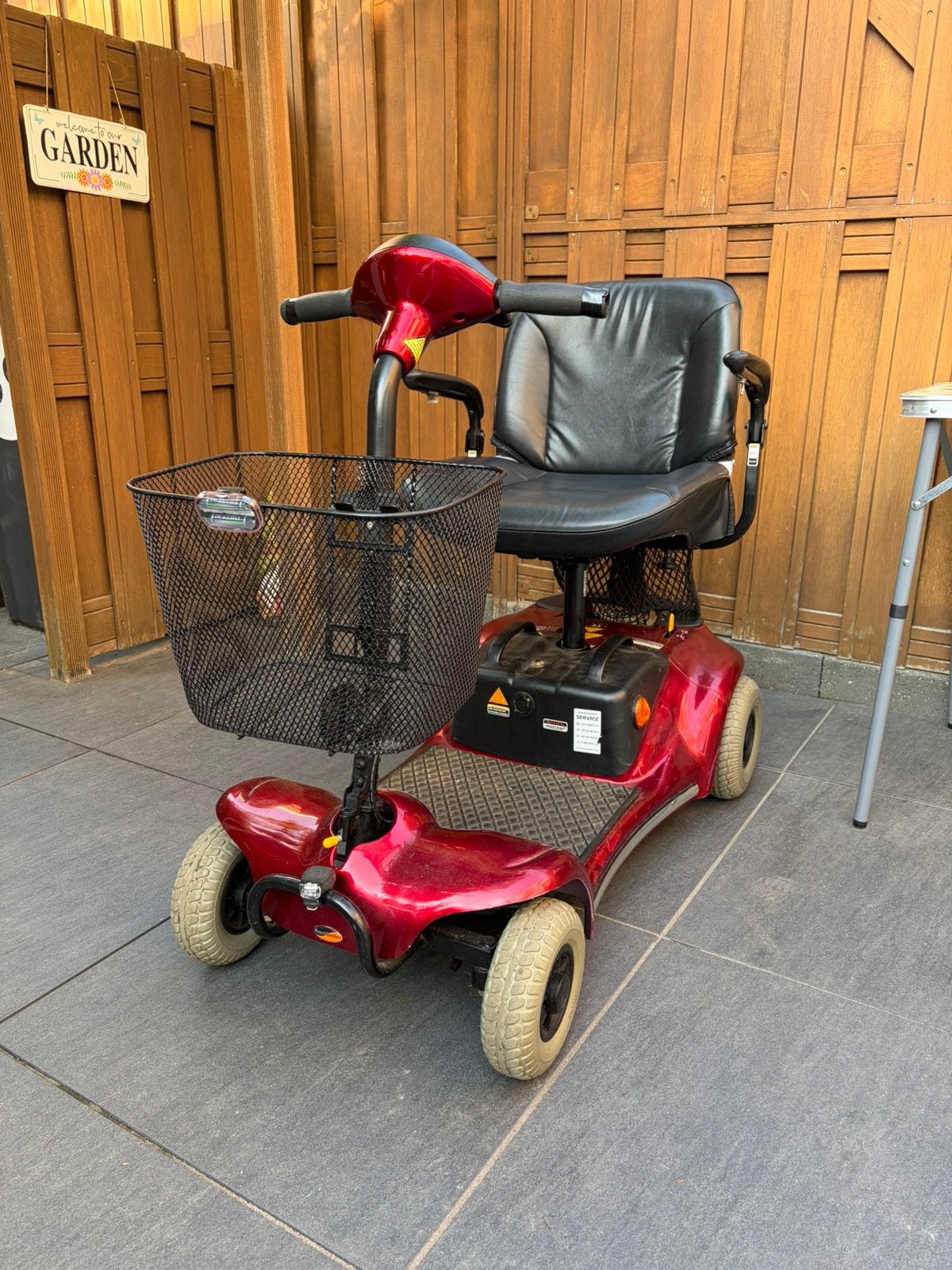 PractiComfort 4-wiel scootmobiel incl. oplader - nette staat, Diversen, Ophalen, Gebruikt, Overige merken, 10 km/u of minder