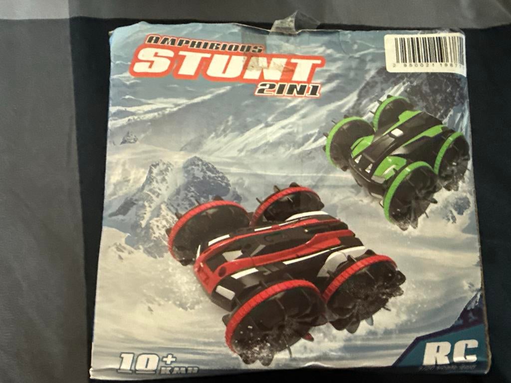 Amfibische Stunt RC Auto 2-in-1 - Nieuw in Doos, Ophalen of Verzenden, Zo goed als nieuw