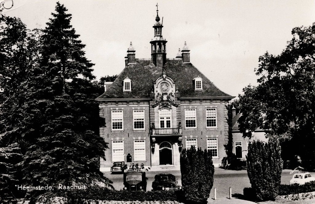 Heemstede – Raadhuis. Gelopen Hilversum 1966., Ophalen of Verzenden, 1960 tot 1980, Gelopen, Noord-Holland