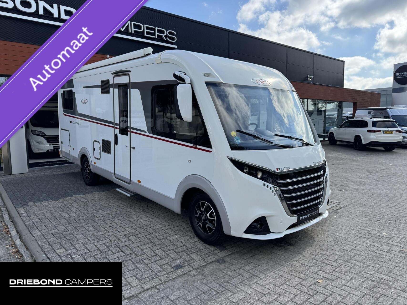 Lmc I735 Explorer Automaat Enkele Bedden Hefbed Zonnepaneel, Caravans en Kamperen, Campers, Airbags, 7 tot 8 meter, Bedrijf, Diesel