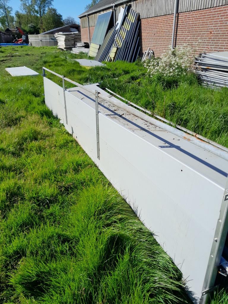 Kunstof Schotten met rvs steunen, Meerdere dieren, Varken