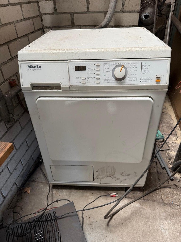 Droger, Merk: Miele, Ophalen of Verzenden, 85 tot 90 cm