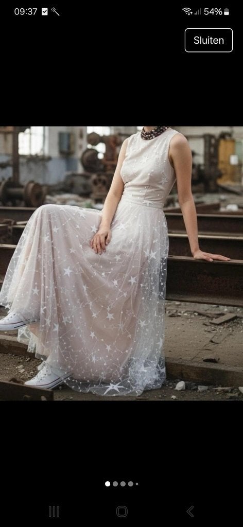 Trouwjurk, Novias, Trouwjurk, Beige, Ophalen of Verzenden