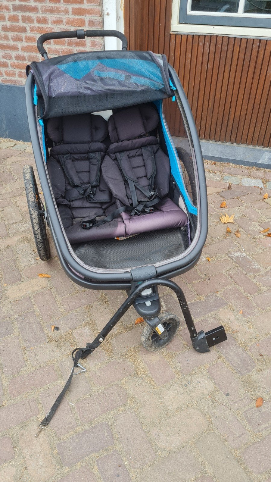 Hamax fietskar voor kinderen - Blauw, Ophalen, Gebruikt, Opvouwbaar, 40 tot 60 kg