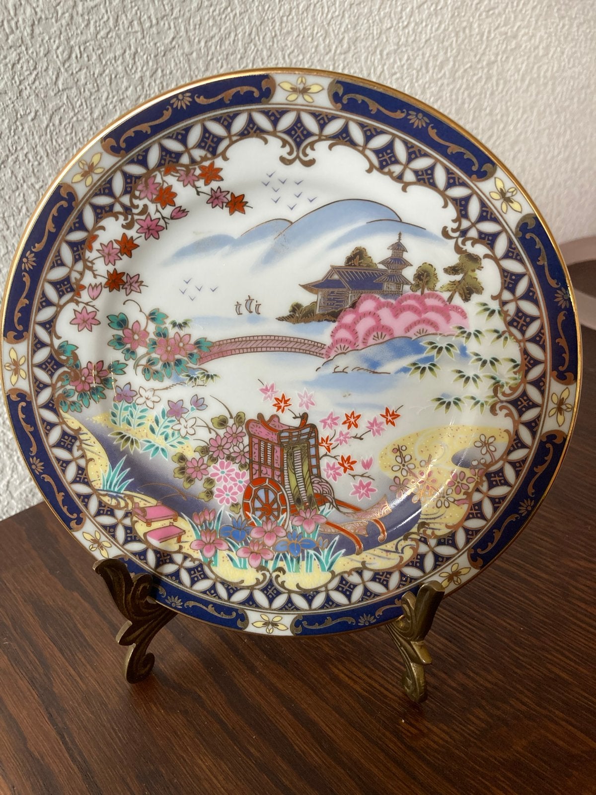 Porseleinen sierbordje Maruko, Kinsei Showa periode, Ophalen of Verzenden