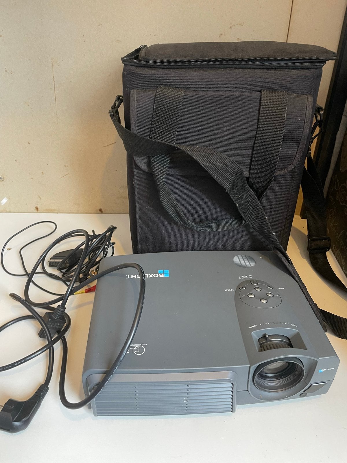 Boxlight CD-725c DLP Projector - Lamp aan vervanging toe, Ophalen, Gebruikt, DLP, Overige resoluties