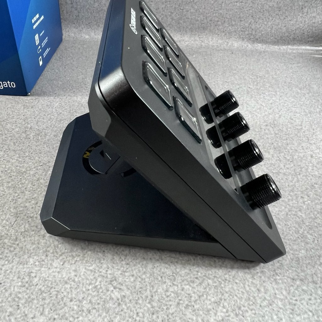 Stream Deck + | Elgato | 8 LCD Keys | in doos | 417652, Online, Gebruikt, Overige genres, 1 speler