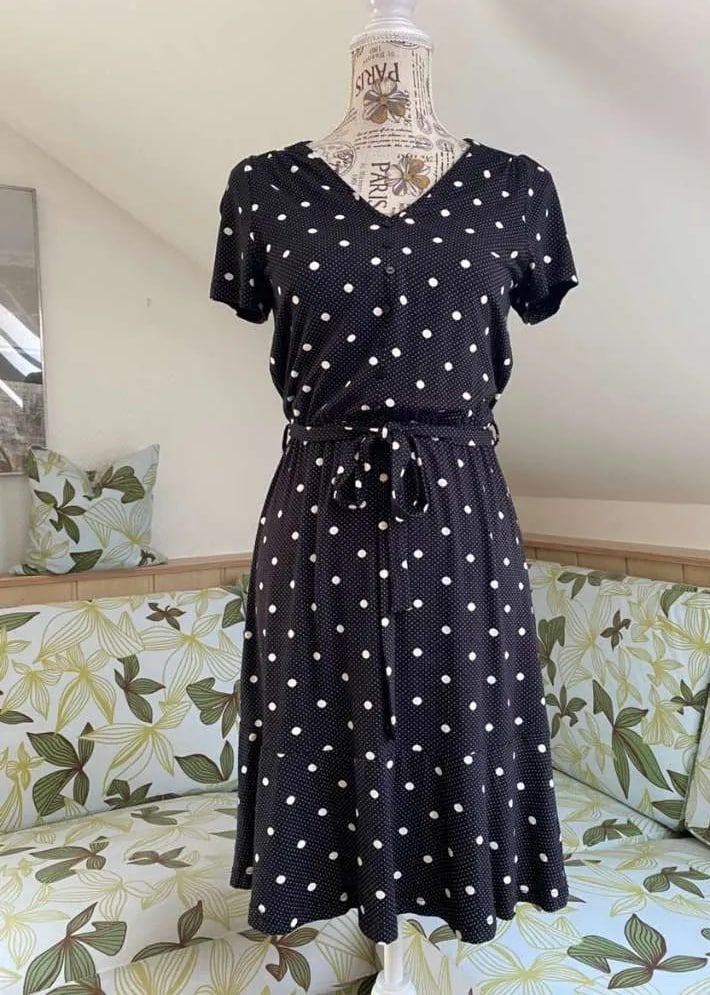 jurk XS, Kleding | Dames, Jurken, Zwart, Vive maria, Ophalen of Verzenden, Zo goed als nieuw