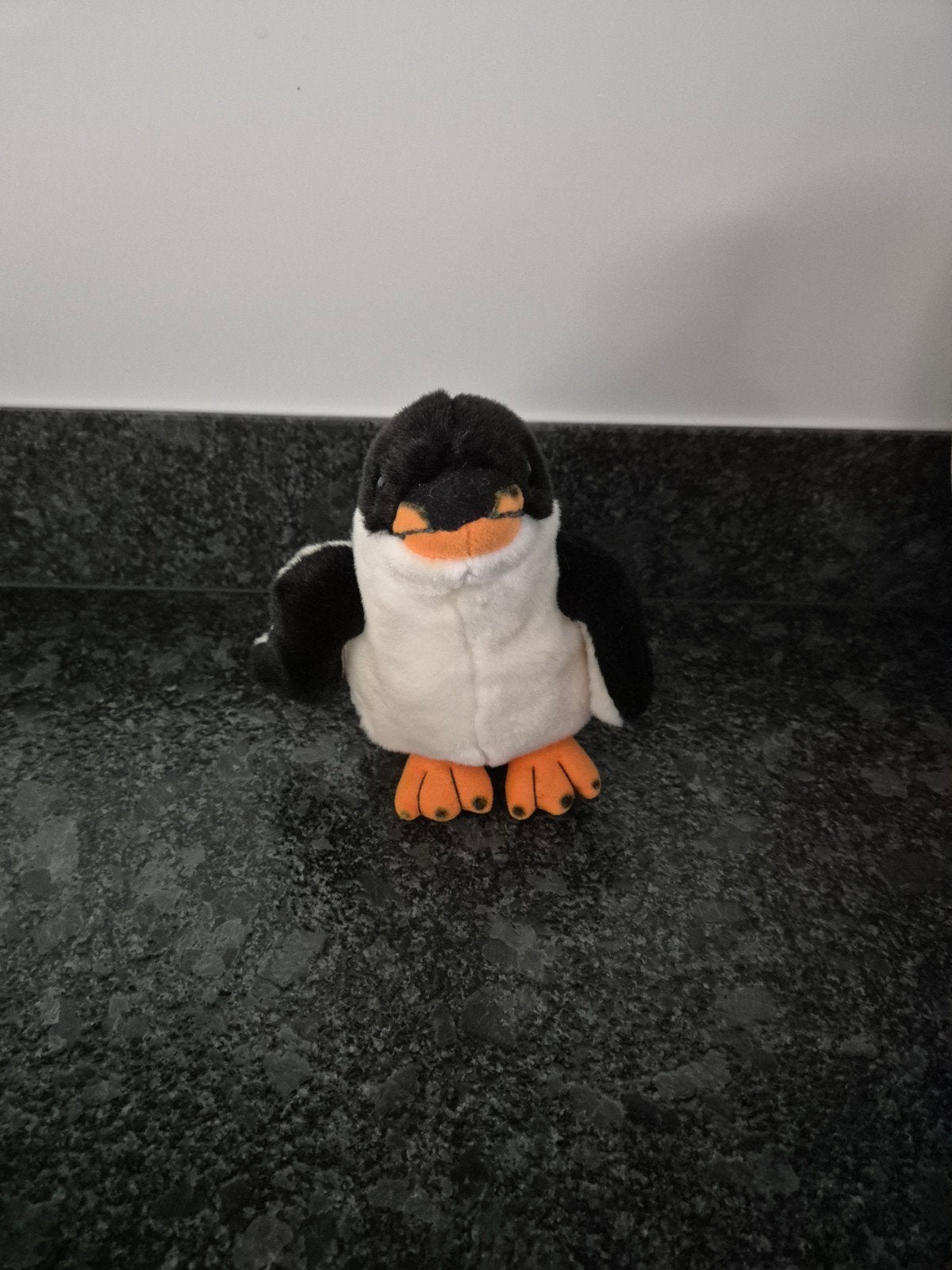 WWF / Anna Plush Club - Knuffel Penguin, Kinderen en Baby's, Speelgoed | Knuffels en Pluche, Ophalen of Verzenden, Zo goed als nieuw