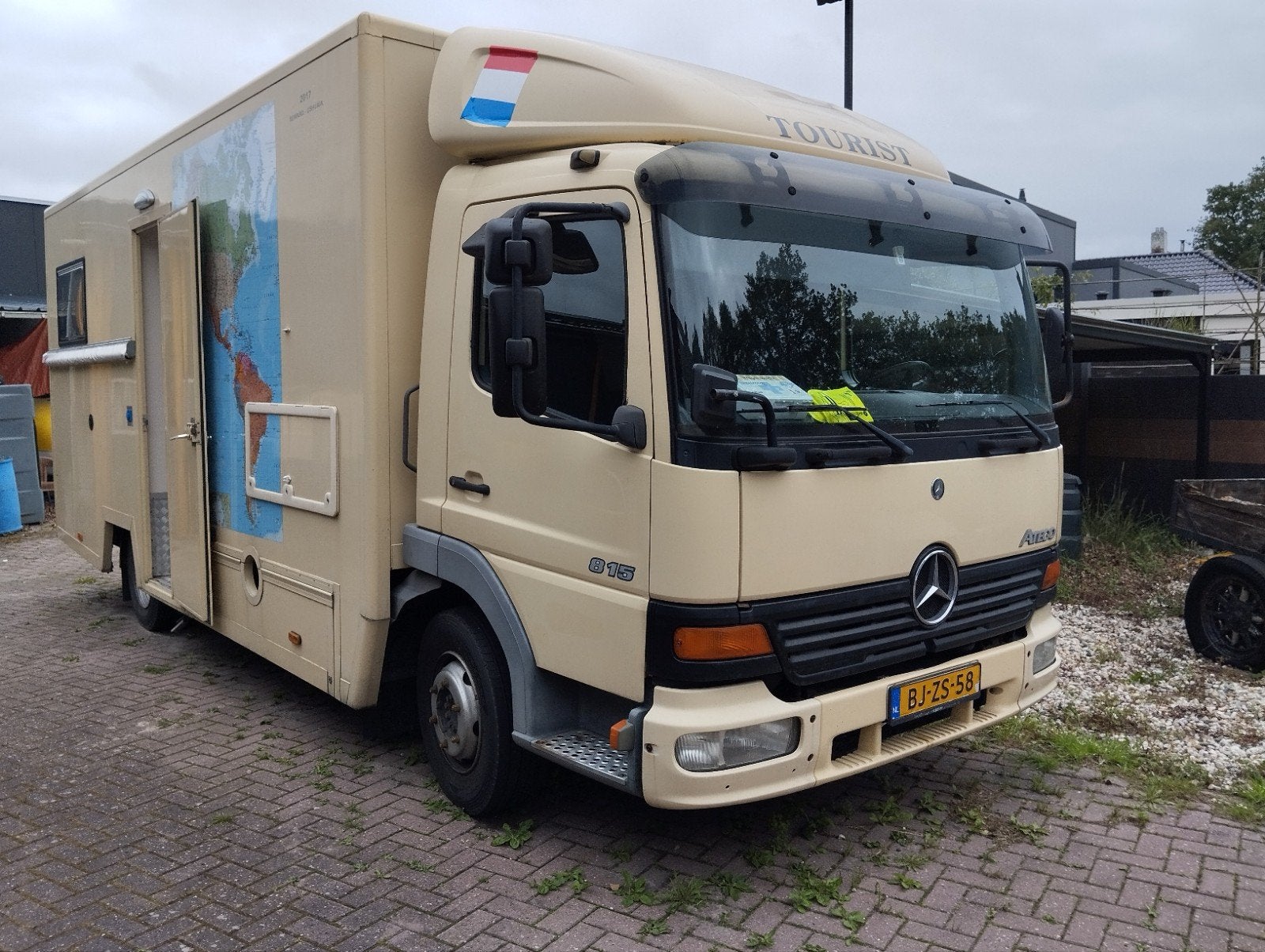 Caravans And Camping Mercedes
