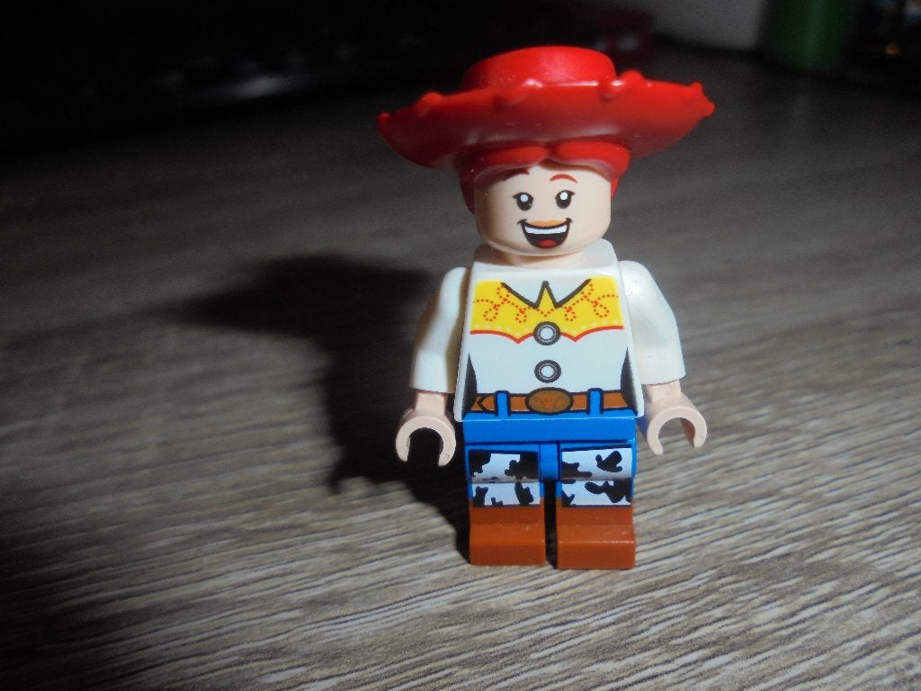 Lego  Disney Toy story Jessie Minifig, Ophalen of Verzenden, Zo goed als nieuw, Lego