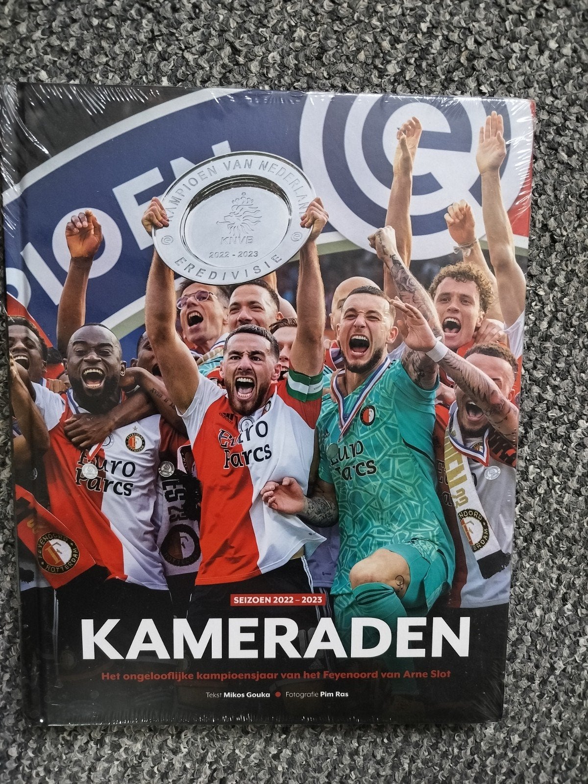 Mooi en nieuw boek Kameraden, Ophalen of Verzenden, Nieuw, Balsport