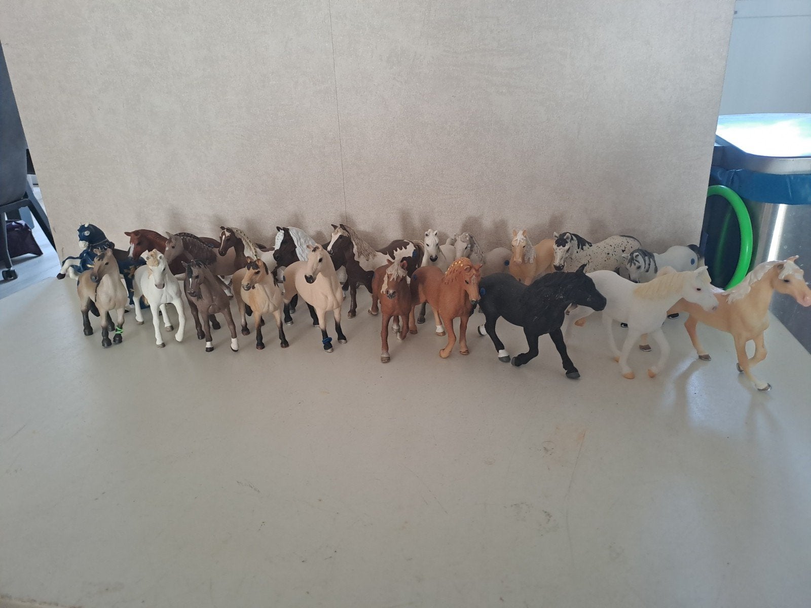 Schleich paarden met kleurcode blauw, Ophalen of Verzenden, Zo goed als nieuw