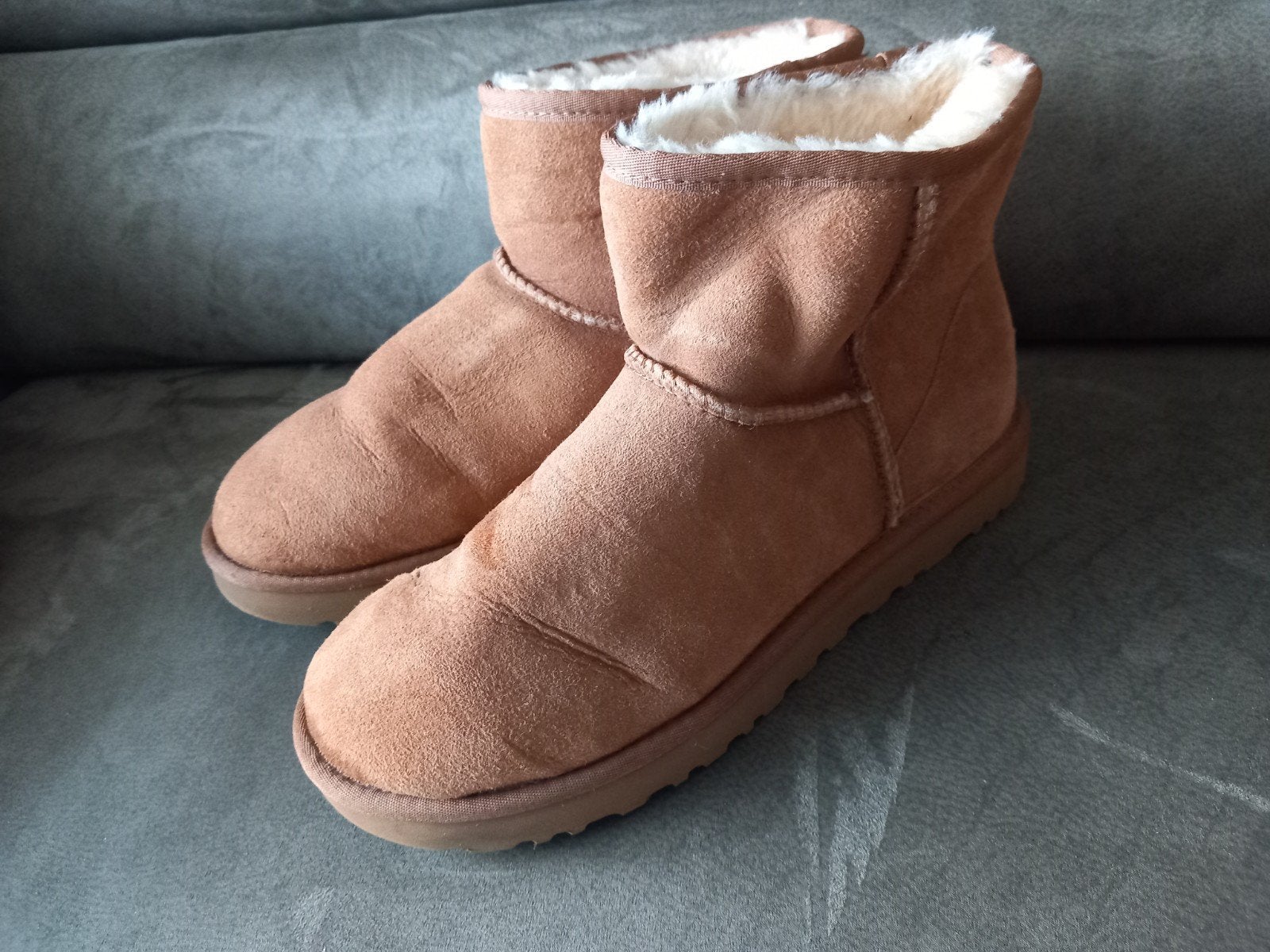 nieuw UGG Classic Mini II Laarzen - Maat 41 - Bruin, Kleding | Dames, UGG, Bruin, Lage of Enkellaarzen, Ophalen of Verzenden