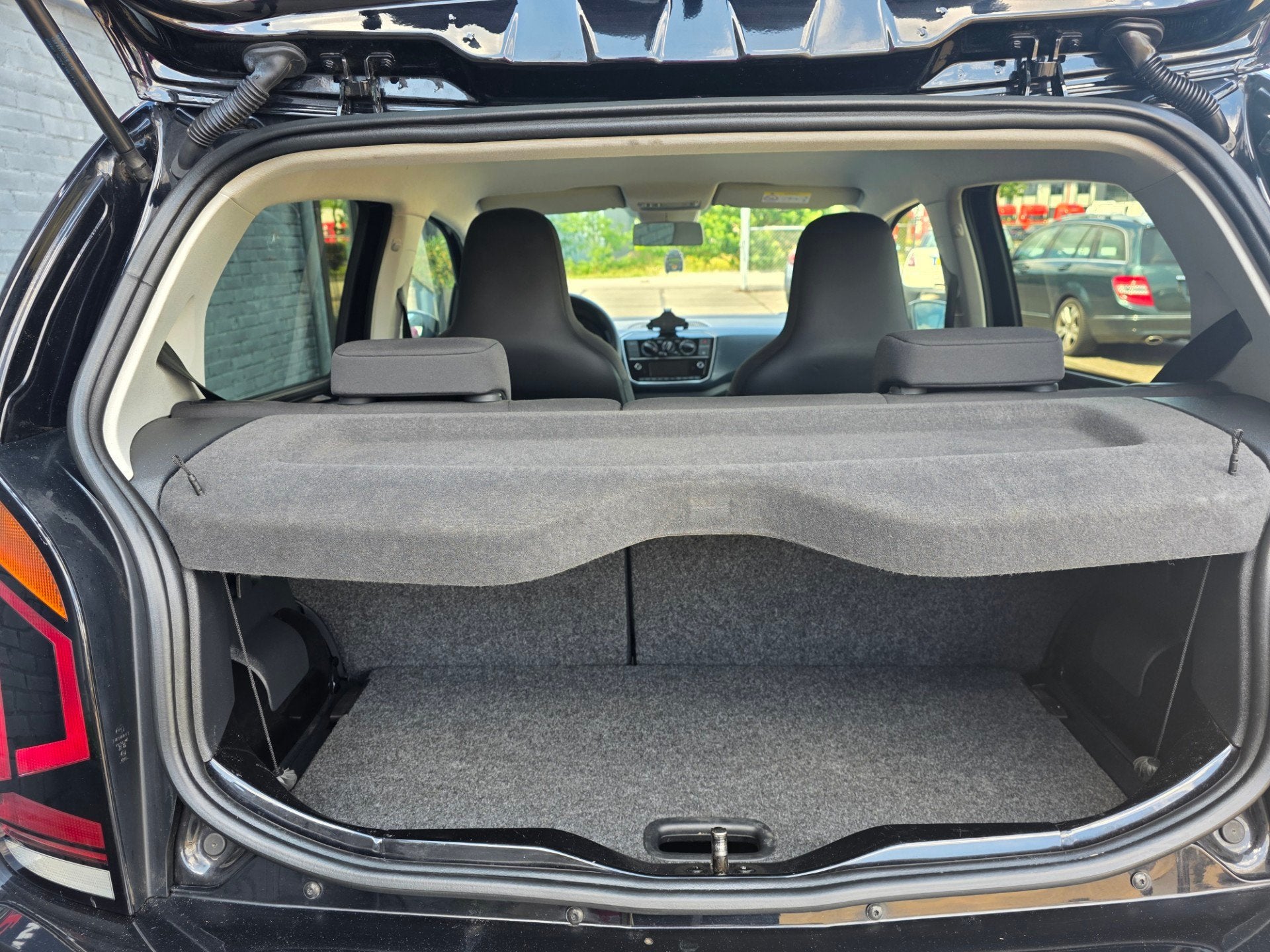 Foto 21 van Volkswagen Up! 1.0 BMT move up!