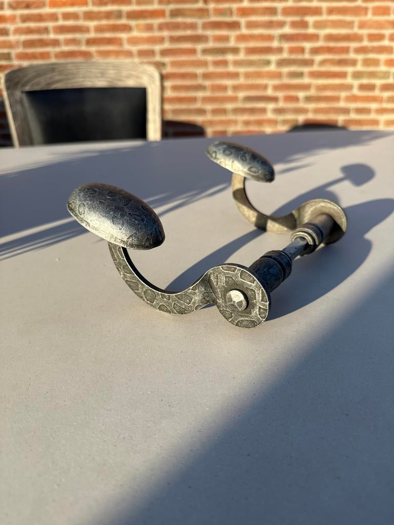 Nieuwe Deurklink - Uniek Design voor buiten, Ophalen, Nieuw, IJzer, Klink of Kruk