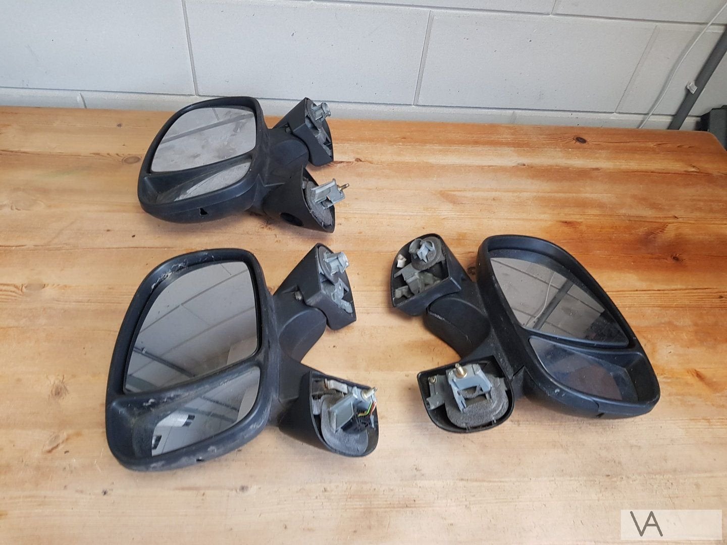 Renault Trafic / Opel Vivaro 2001 -2014 spiegel links €25, Gebruikt, -, Renault, -