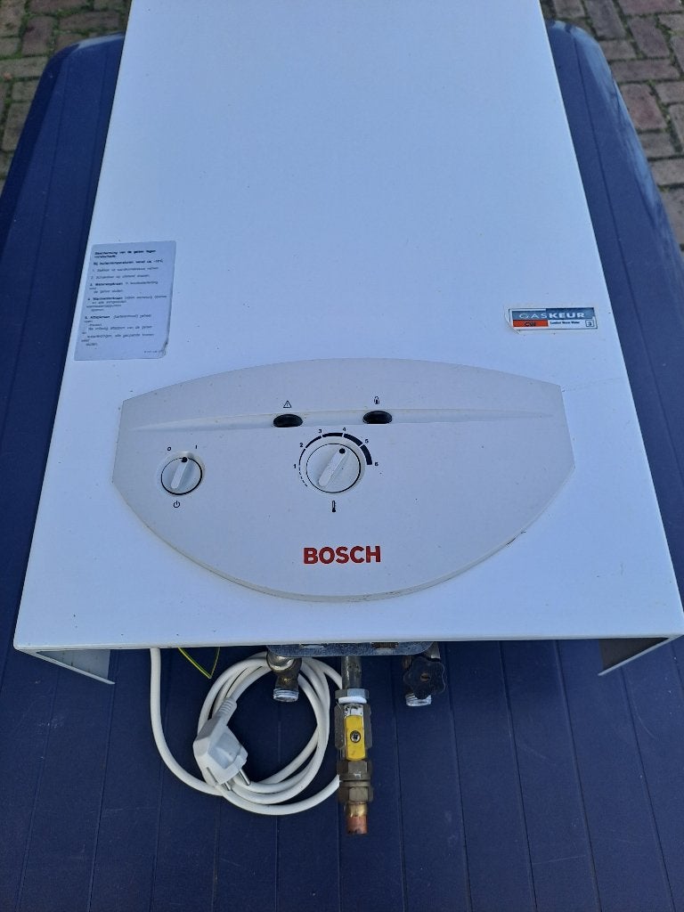 Bosch geiser,, Ophalen, Aardgas, Geiser, Zo goed als nieuw