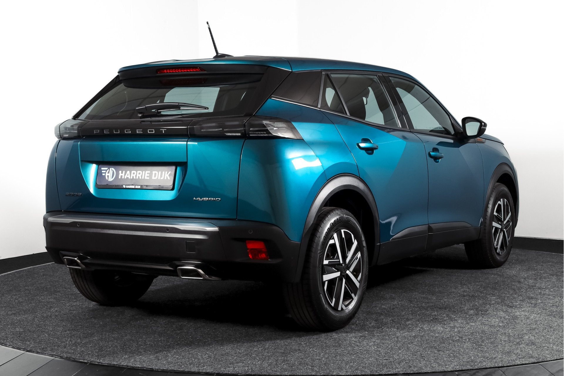 Peugeot 2008 1.2 Hybrid 136 Style | Cruise | PDC | App. Conn, Auto's, 1272 kg, Gebruikt, 1199 cc, Blauw