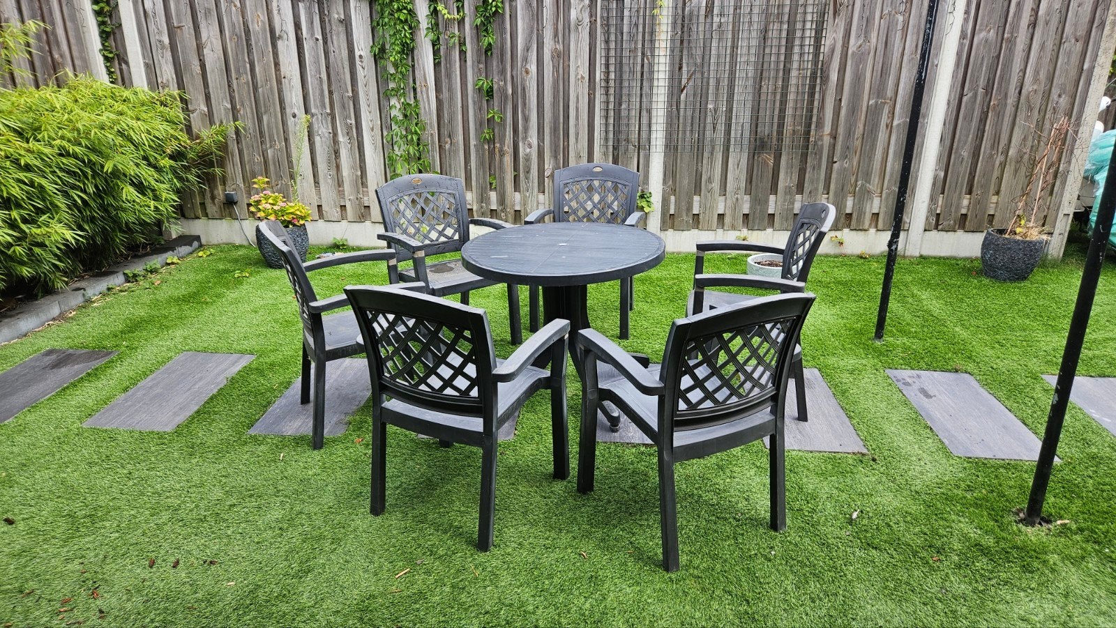 Hartman tuinset. Tafel + 6 stoelen, Ophalen, Kunststof, Gebruikt, 6 zitplaatsen