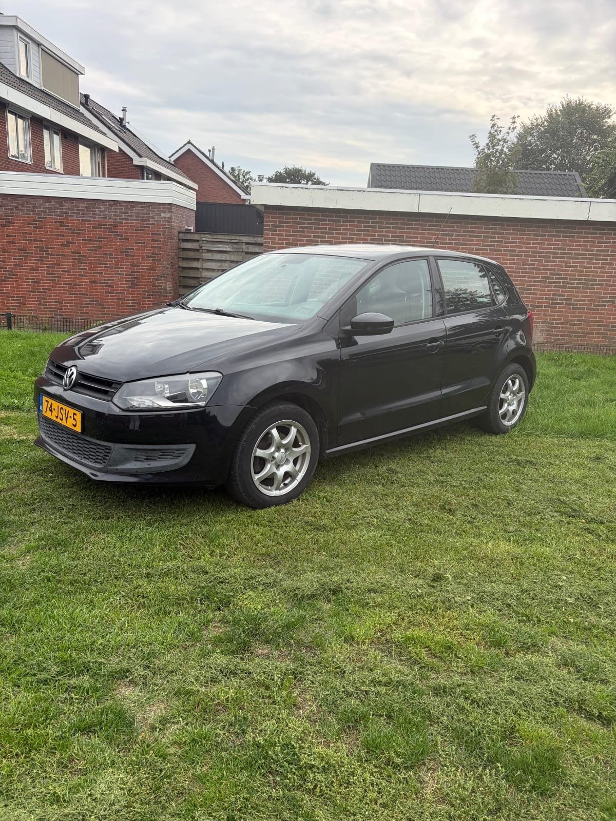 Volkswagen Polo 1.4 2009 NIEUWE APK, Auto's, Voorwielaandrijving, 970 kg, 40 €/maand, 4 cilinders