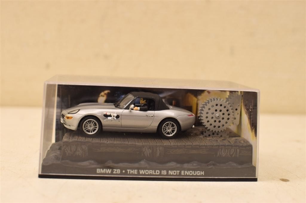 007 The World is not enough auto 46330, Ophalen of Verzenden, Gebruikt