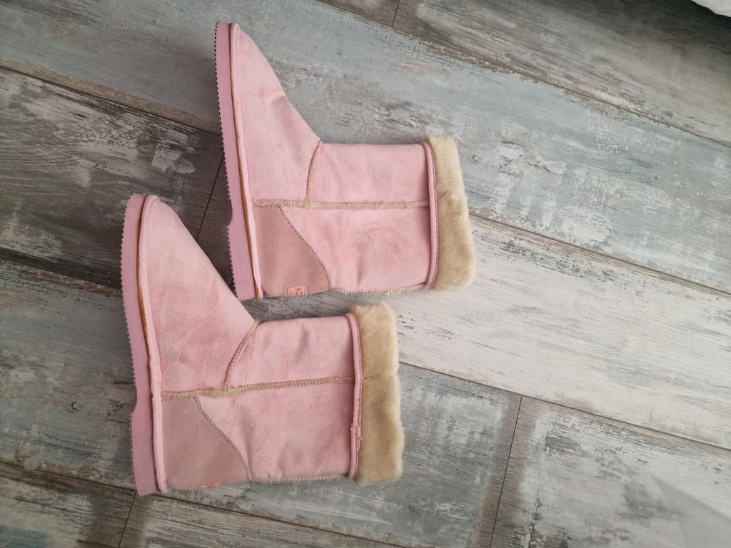 Nieuwe Roze Dames Laarzen Maat 40, Kleding | Dames, Schoenen, Ophalen of Verzenden, Nieuw, Roze, Lage of Enkellaarzen