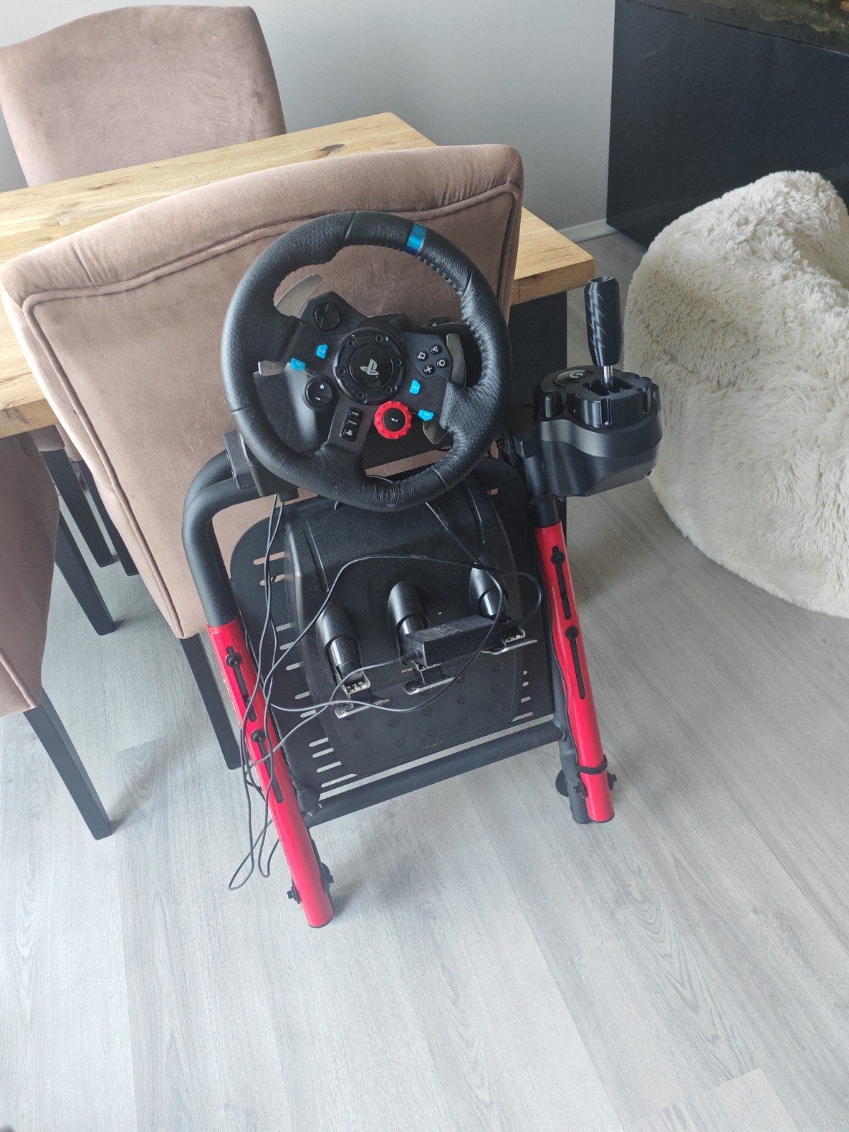 Complete Sim Racing Setup – Logitech g29, Spelcomputers en Games, Ophalen, Zo goed als nieuw, Stuur of Pedalen, PlayStation 4