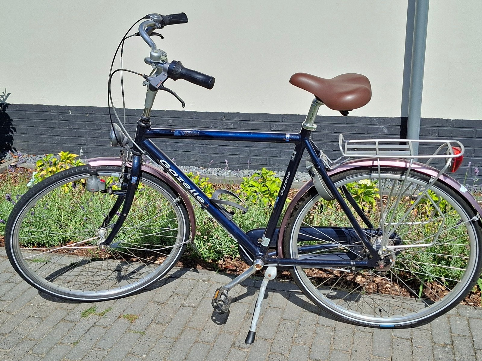 Gebruikte fiets met nieuwe achterband en dynamo lamp, 49 tot 53 cm, Ophalen, Gebruikt, Gazelle