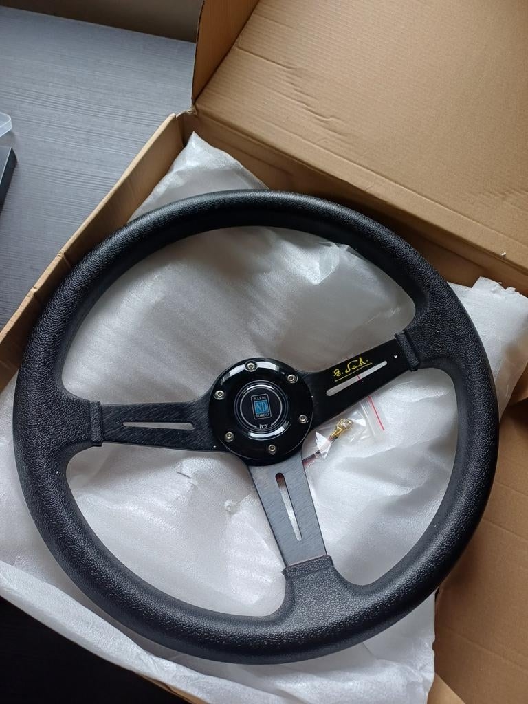 Nardi Stuurwiel, Ophalen, Nieuw, Universele onderdelen