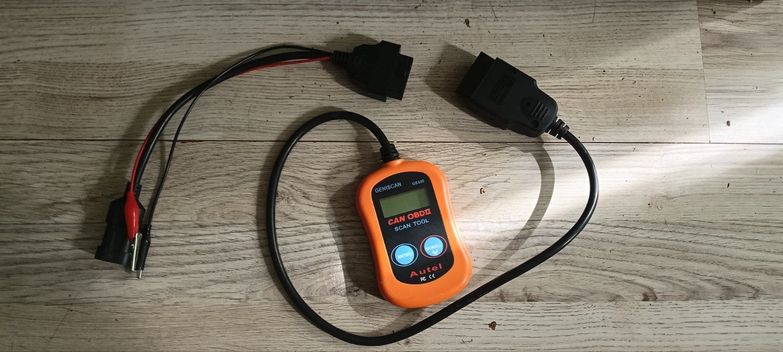 OBD2 Scanner voor Auto & Koppelstuk voor Vespa/Brommers, Ophalen of Verzenden, Gebruikt
