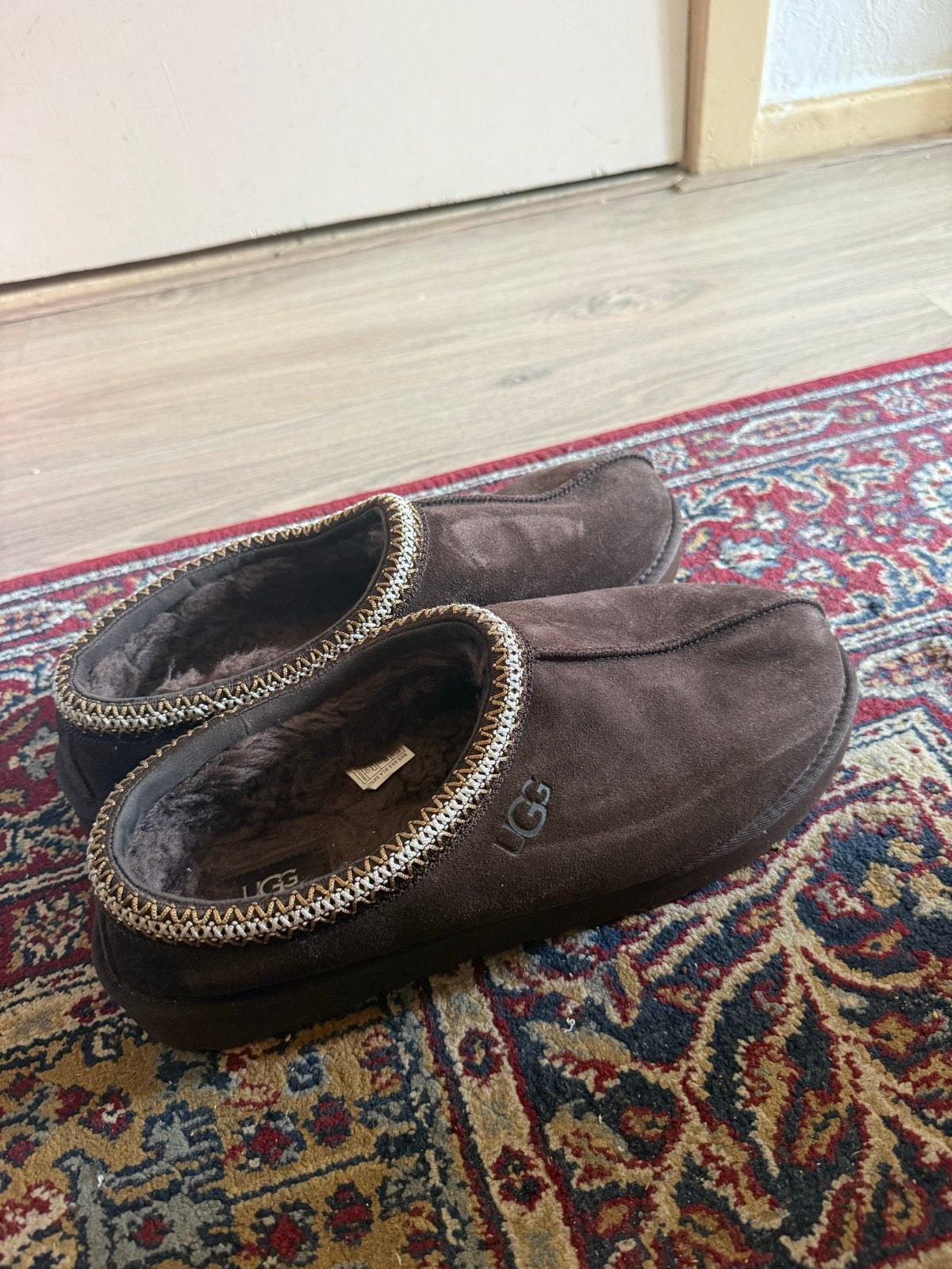 Comfortabele UGG pantoffels - Bruin - Maat 45/46, Ophalen, Gedragen, Bruin, Pantoffels of Sloffen