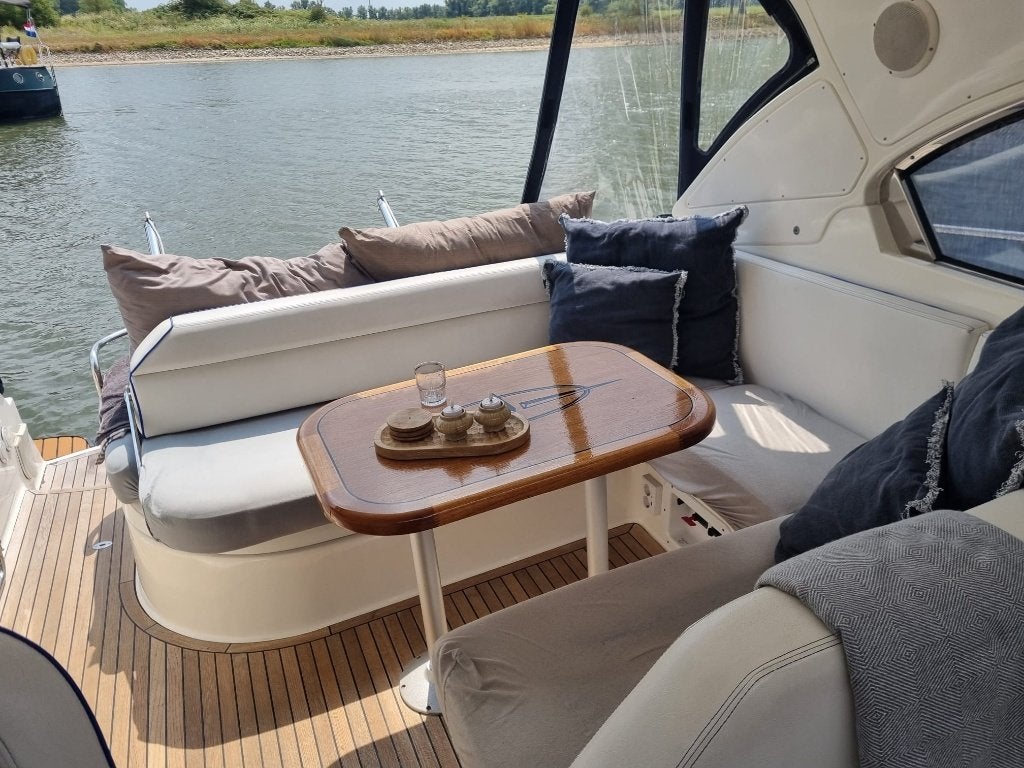 Foto 11 van Bavaria 33 HT Sport