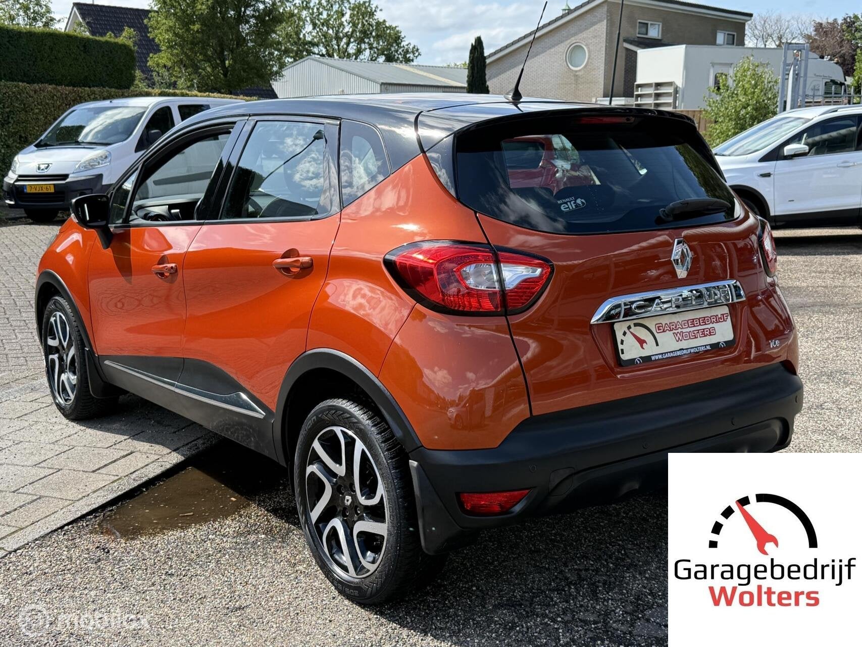 Renault Captur 1.2 TCe Dynamique PARKEERHULP CRUISE AUTOM., Auto's, Stof, Gebruikt, Met garantie (alle), Bedrijf