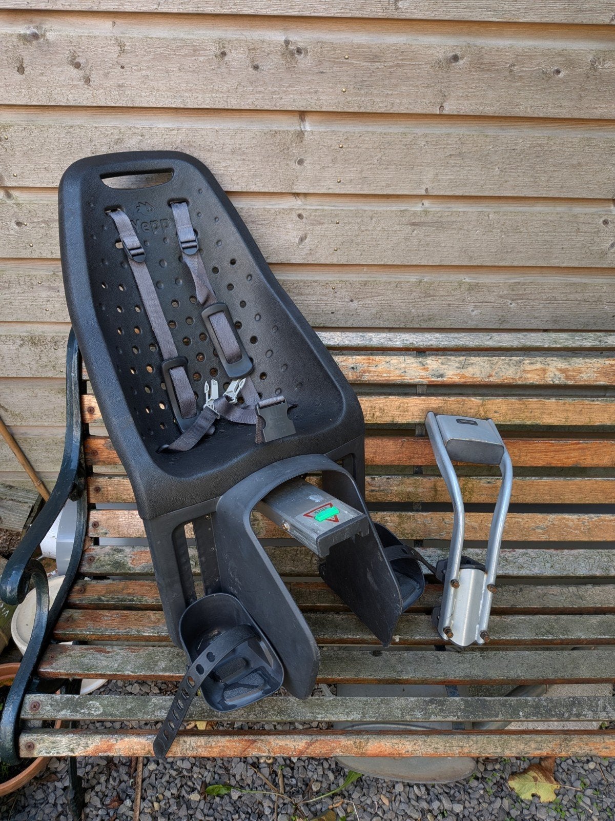 Yepp Fietsstoel - Comfortabel en Veilig Achterzitje, Fietsen en Brommers, Fietsaccessoires | Fietsstoeltjes, Achterzitje, Yepp