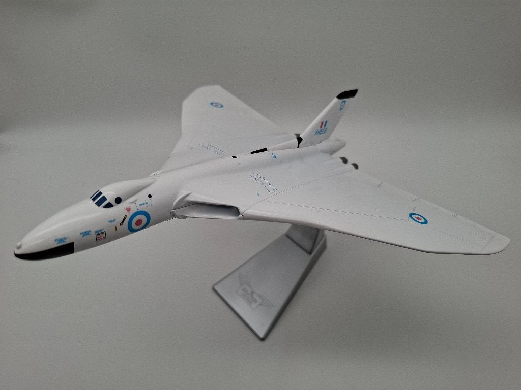 Corgi Avro Vulcan B.2 XH558 AA31208, Overige merken, 1:72 tot 1:144, Verzenden, Nieuw