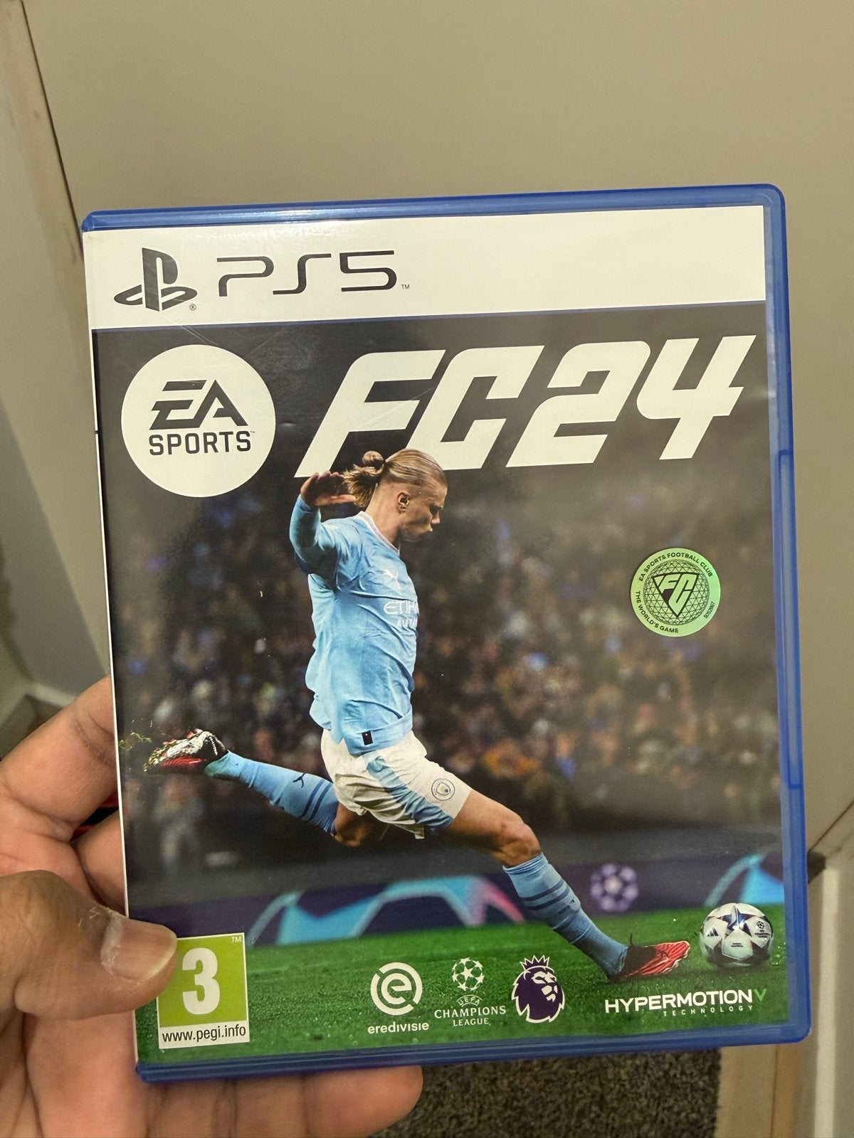 EA Sports FC 24 PS5 - Zo goed als nieuw, Eén computer, Ophalen of Verzenden, Zo goed als nieuw, Sport