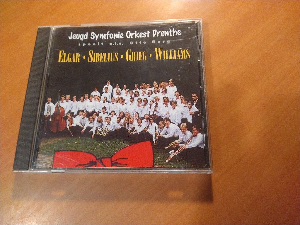 CD Jeugd Symfonie Orkest Drenthe, Ophalen of Verzenden, Modernisme tot heden, Zo goed als nieuw, Orkest of Ballet