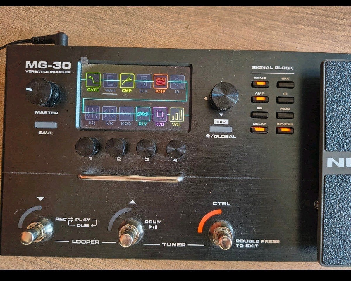 NUX MG-30 Versatile Modeler Multi-effect Gitaarpedaal, Ophalen of Verzenden, Zo goed als nieuw, Multi-effect