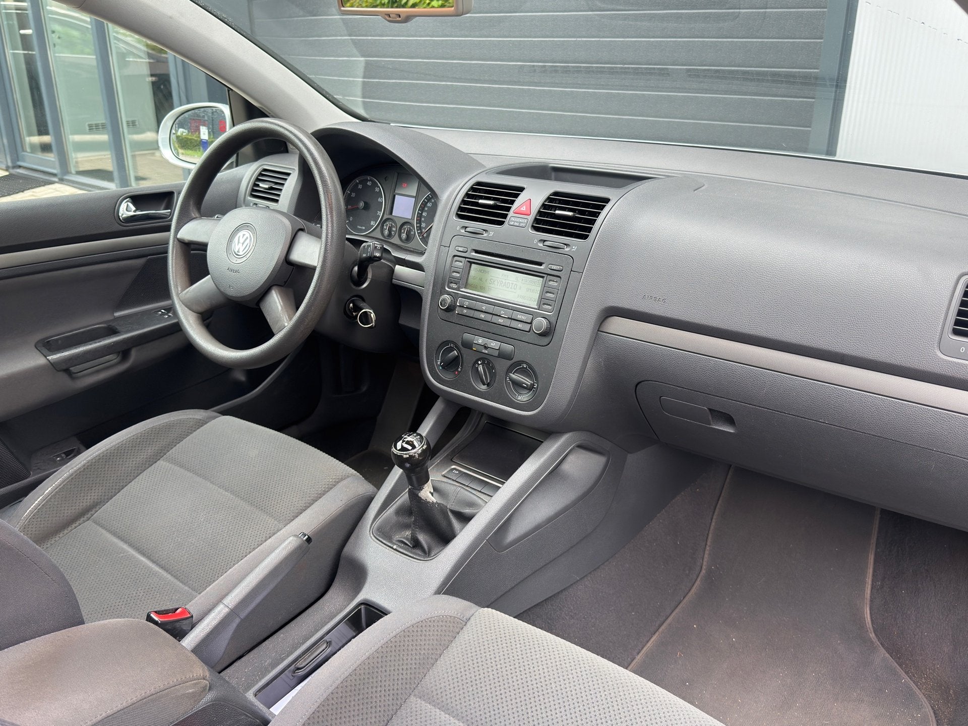 Volkswagen Golf 1.4 Trendline / SCHUIFDAK / APK / NETJES, Voorwielaandrijving, 15 km/l, Gebruikt, 4 cilinders