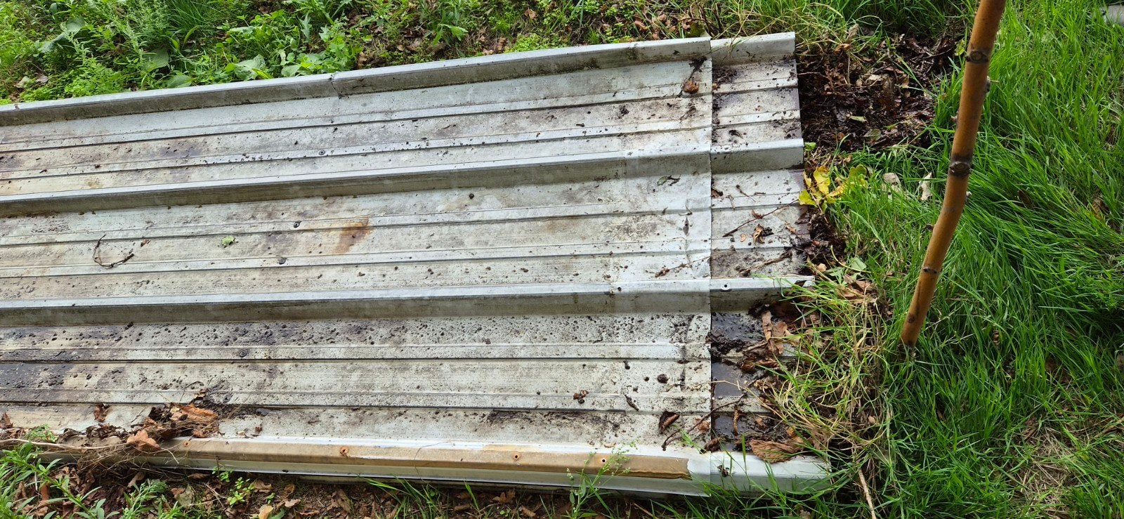 8 gebruikte ijzeren dakplaten (8,26x1m), Doe-het-zelf en Verbouw, Dakpannen en Dakbedekking, Gebruikt, 15 m² of meer, Metaal, Grijs
