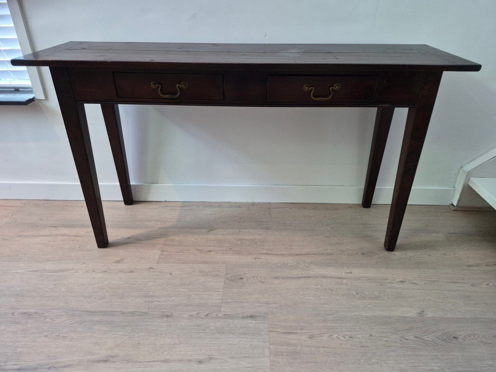 Antiek-look houten side table met twee lades, Ophalen, Gebruikt, 100 tot 150 cm, Klassiek