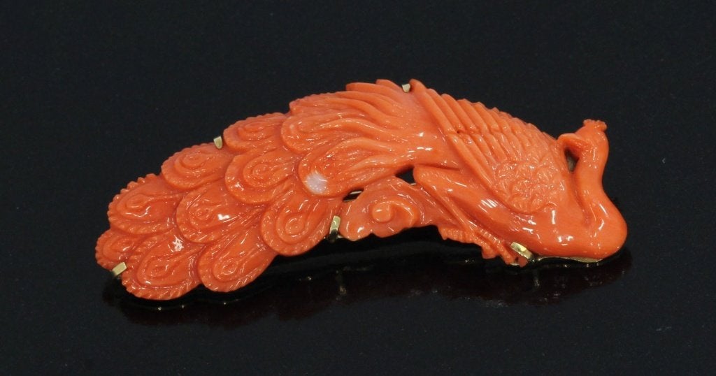 Bloedkoraal pauw 14k exclusieve broche goud antiek dames, Ophalen of Verzenden, Goud, Broche, Met edelsteen