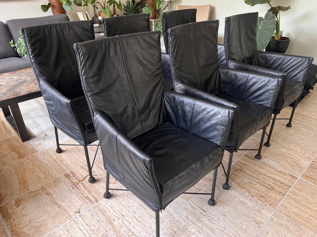 Montis Chaplin eetkamerstoel – zwart leer, Huis en Inrichting, Stoelen, Ophalen, Zwart, Leer, Zo goed als nieuw