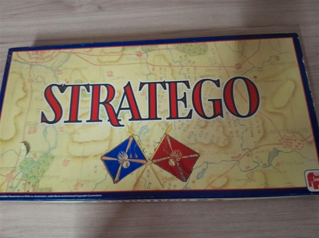 Stratego vlaggen op doos - s1497, Verzenden, Zo goed als nieuw